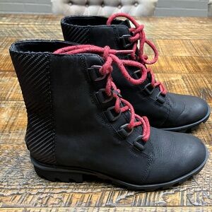 Sorel Phoenix Womens Size 10.5 Black Waterproof Leather Short Lace Leather Boots